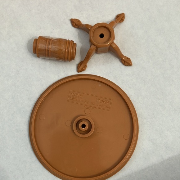 Vintage TOMY Japan Deluxe Dollhouse Furniture 1970s - 21 pieces - Picture 7 of 13